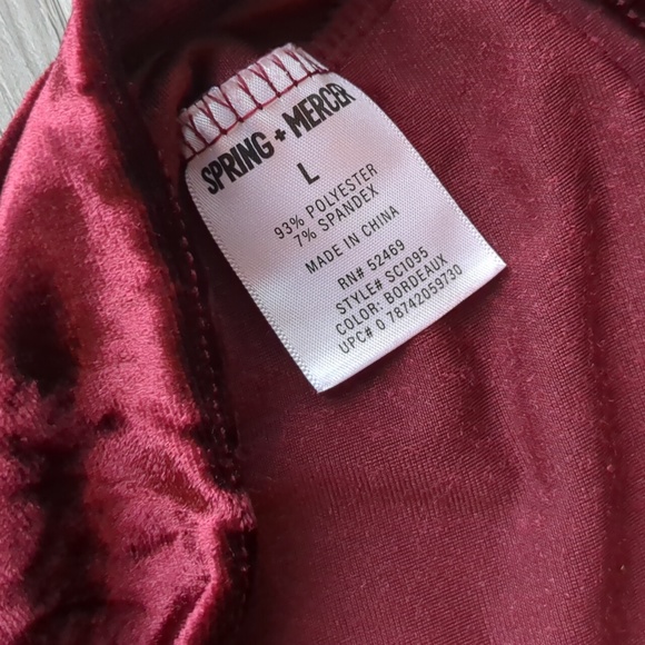 Spring + Mercer Velvet Legging Tee Bordeaux - Picture 3 of 4